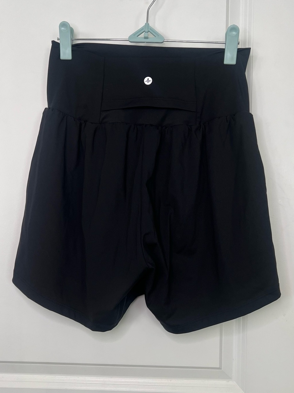 Halara Women's SoftlyZero Airy Super High Waisted 2-in-1 Cool Touch Shorts SZ S